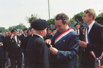 uk 1994 (90)